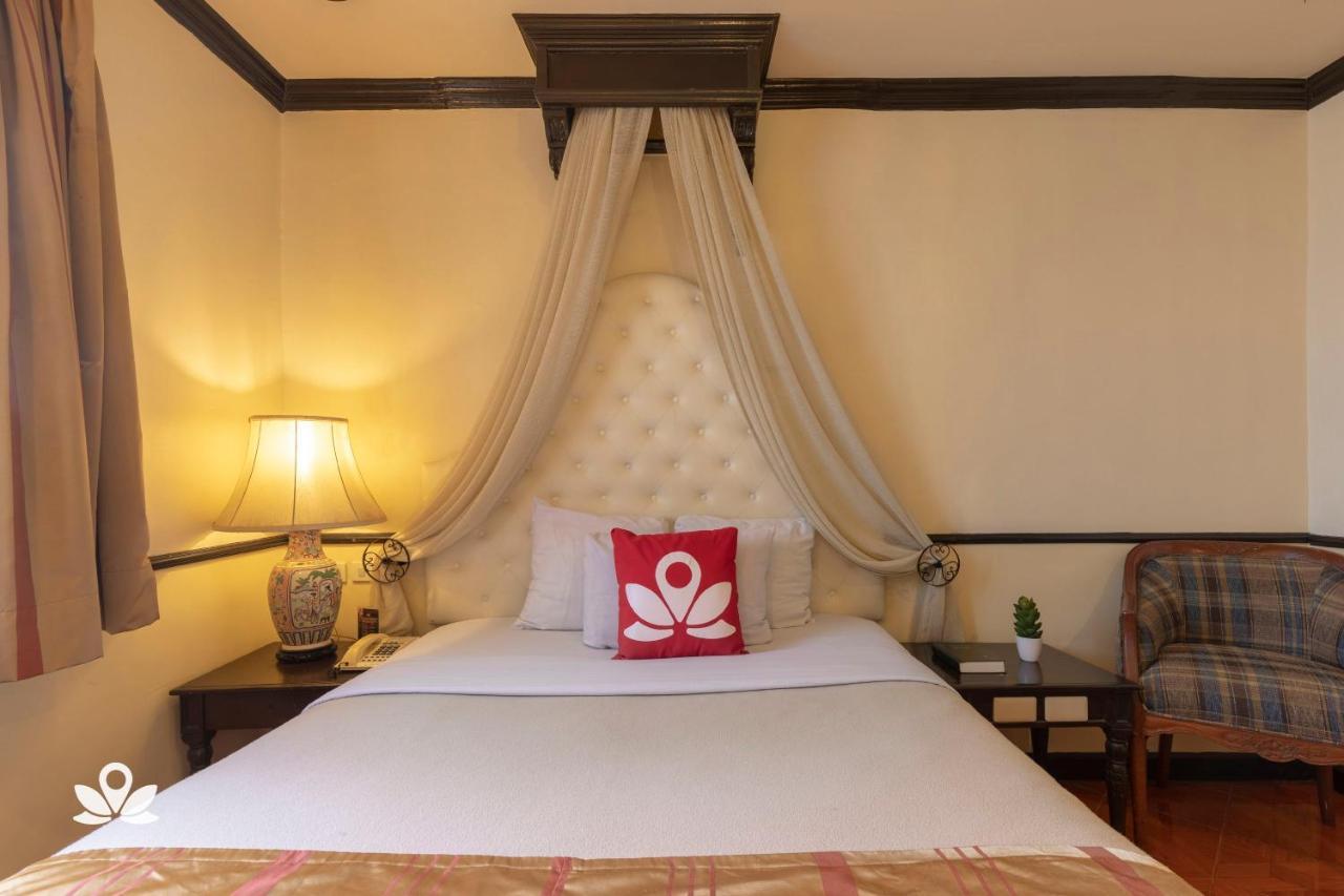 Zen Rooms Camelot Hotel Qc Quezon City Dış mekan fotoğraf