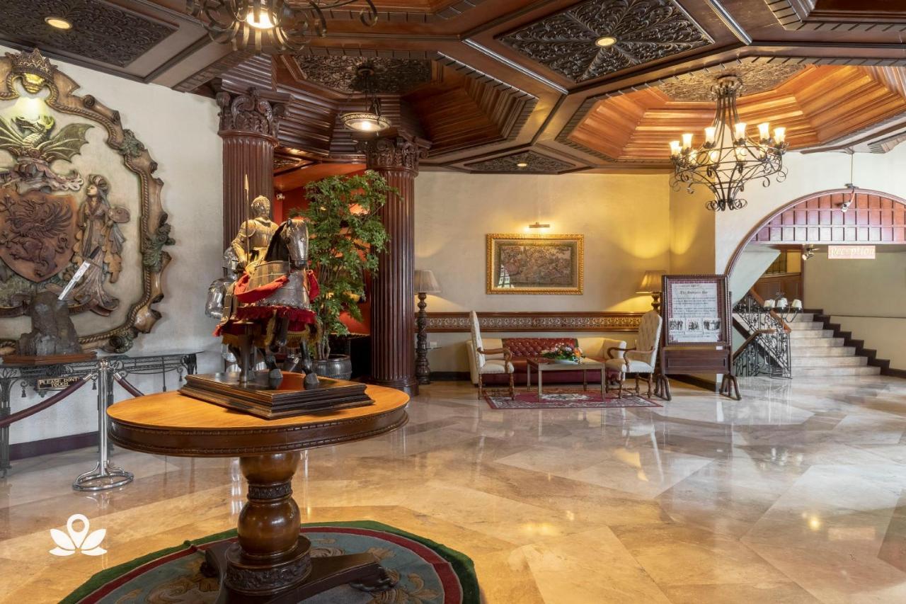 Zen Rooms Camelot Hotel Qc Quezon City Dış mekan fotoğraf